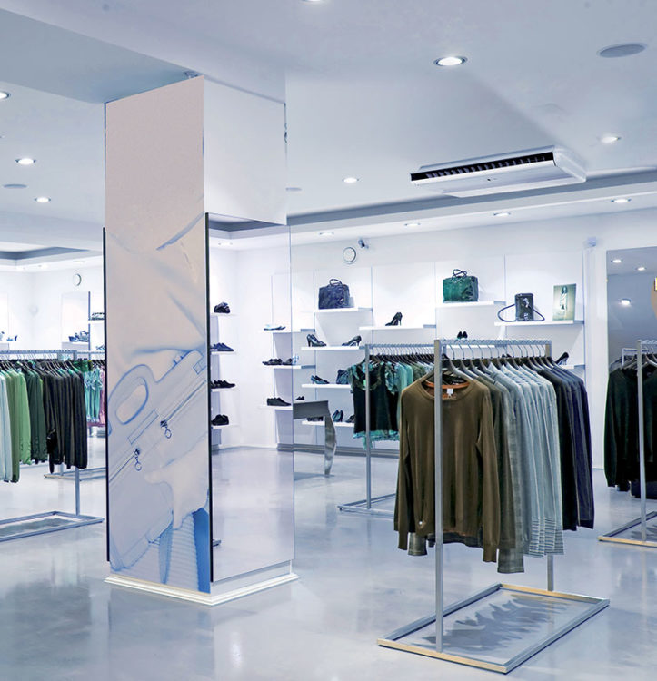 Console LRT plafond magasin